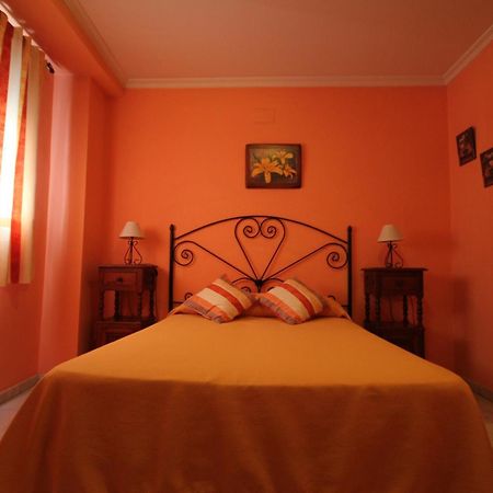 Hostal Niza San Juan Del Puerto Zimmer foto