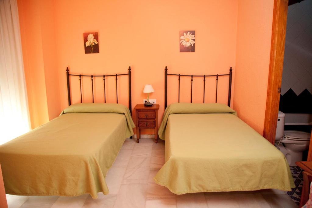 Hostal Niza San Juan Del Puerto Zimmer foto